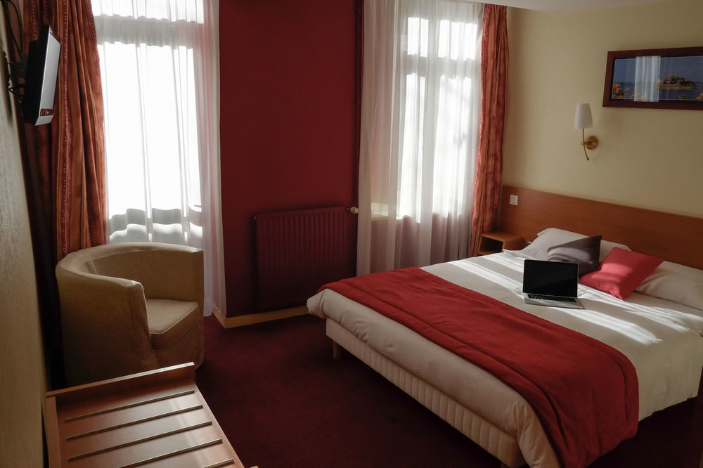 Hotel Du Port Morlaix Bagian luar foto